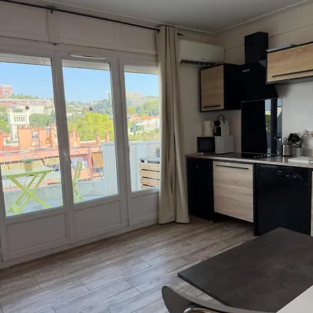 Promenade Terrace Tram 1 Min Away 니스